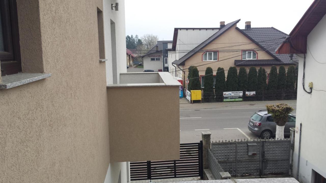 Apartament Mario Radauti Exterior foto